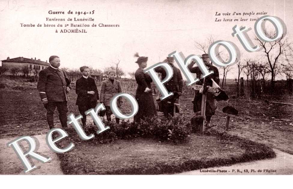 tombe du heros du 2eme bataillon de chasseurs
