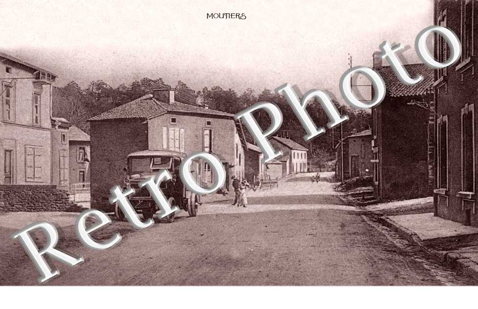 ( rue principale )