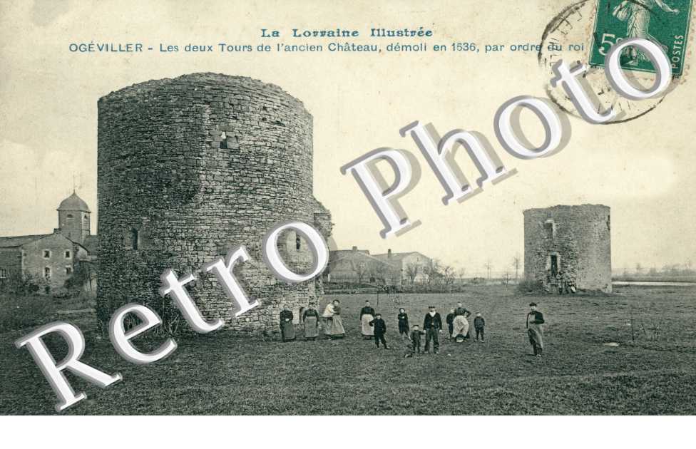 Deux tours de l'ancien chateau