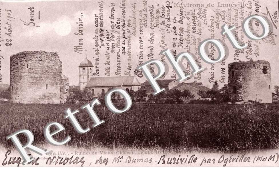 Ruines du vieux chateau