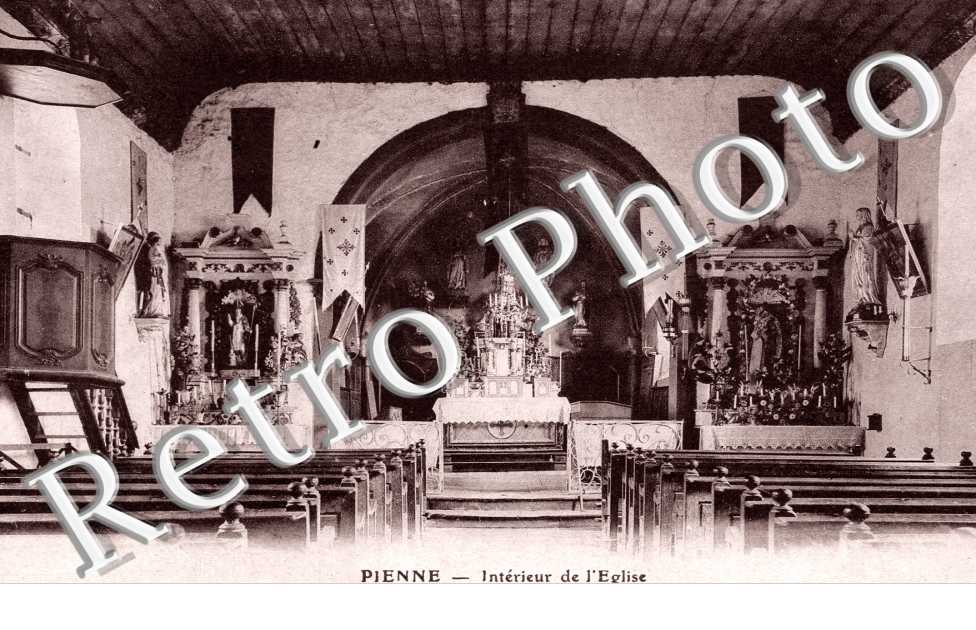 interieur de l'eglise