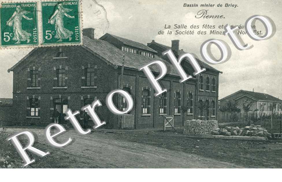 Salle des Fetes et de Reunion de la Societe des Mines du Nord Est