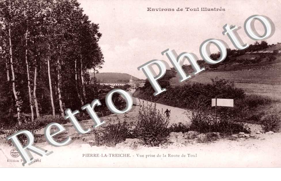 Vue prise de la route de Toul