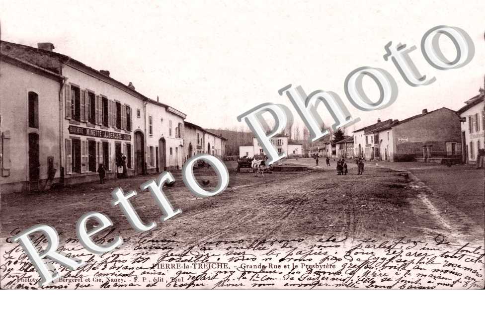 Grande Rue et le Presbytere