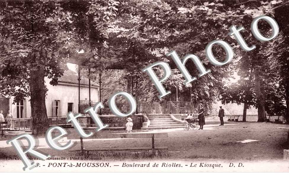 Boulevard de Riolles, le Kiosque