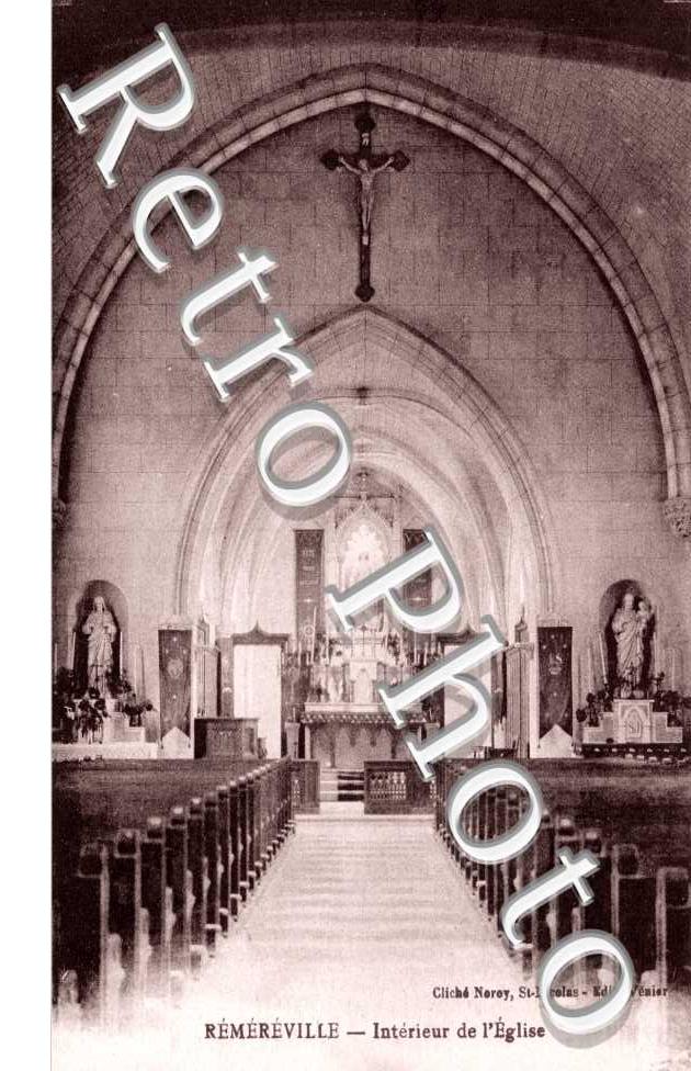 Interieur de l'Eglise
