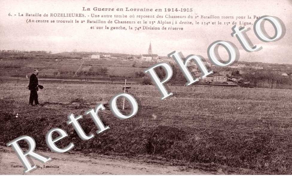 Une Tombe ou reposent des Chasseurs du 2eme Bataillon morts pour la Patrie