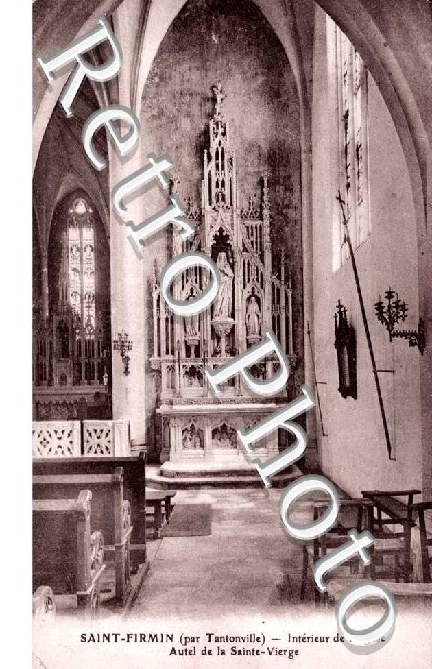Interieur de L'Eglise