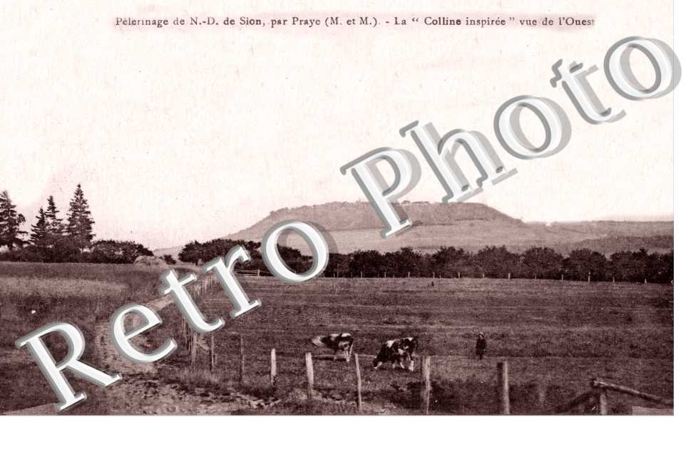 la Colline Inspiree Vue de l'Ouest