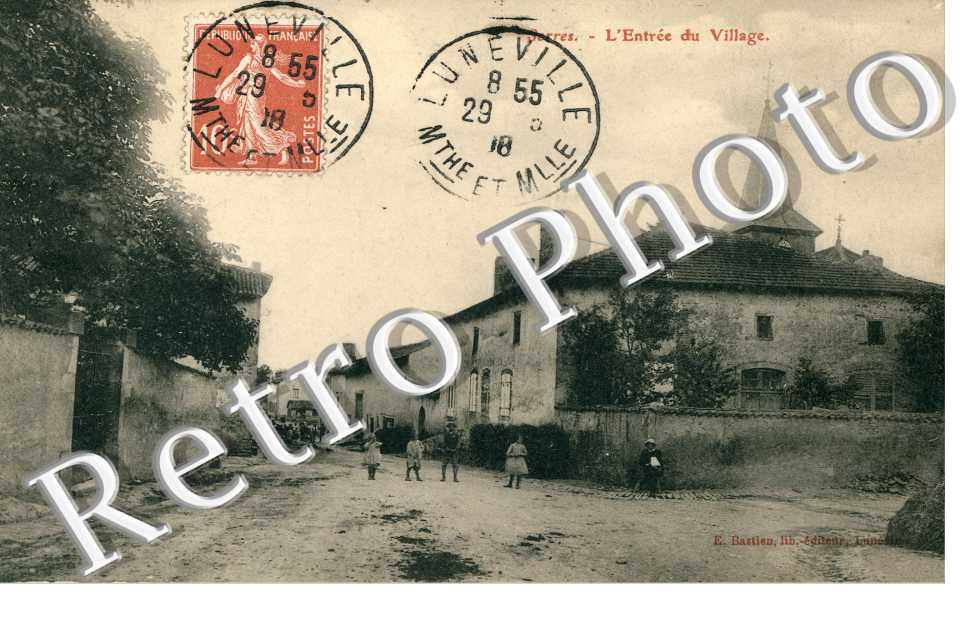Entree du Village