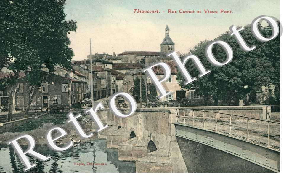 Rue Carnot et Vieux Pont (couleur)