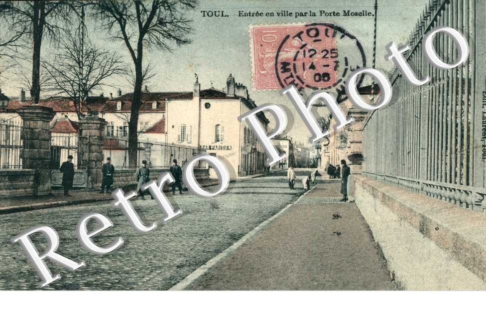 Entree en ville par la  Porte Moselle