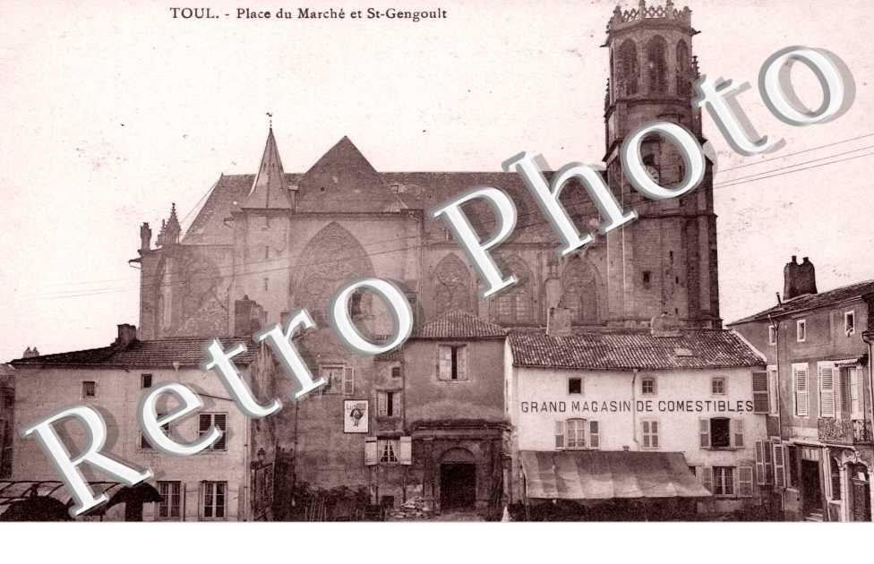 Place du Marche et Saint Gengoult