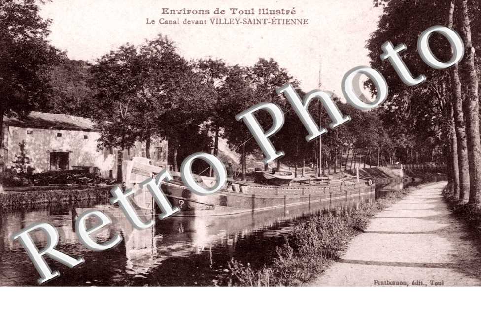 le canal devant Villey-Saint-Etienne
