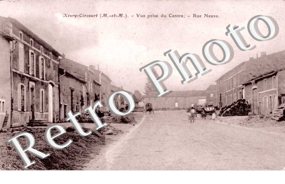Vue prise du centre - Rue Neuve