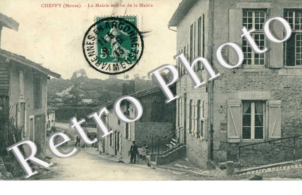 Mairie et rue de la mairie