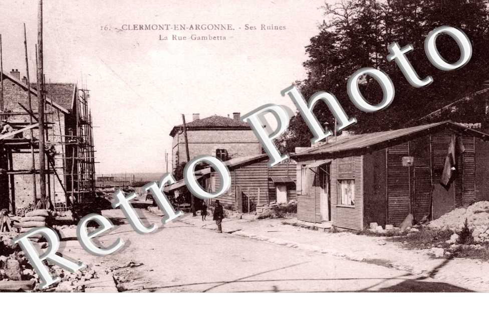 la rue Gambetta - Ruines