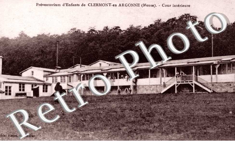 preventorium d'Enfants - cour interieure