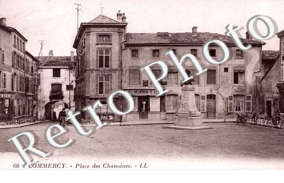 Place des Chanoines