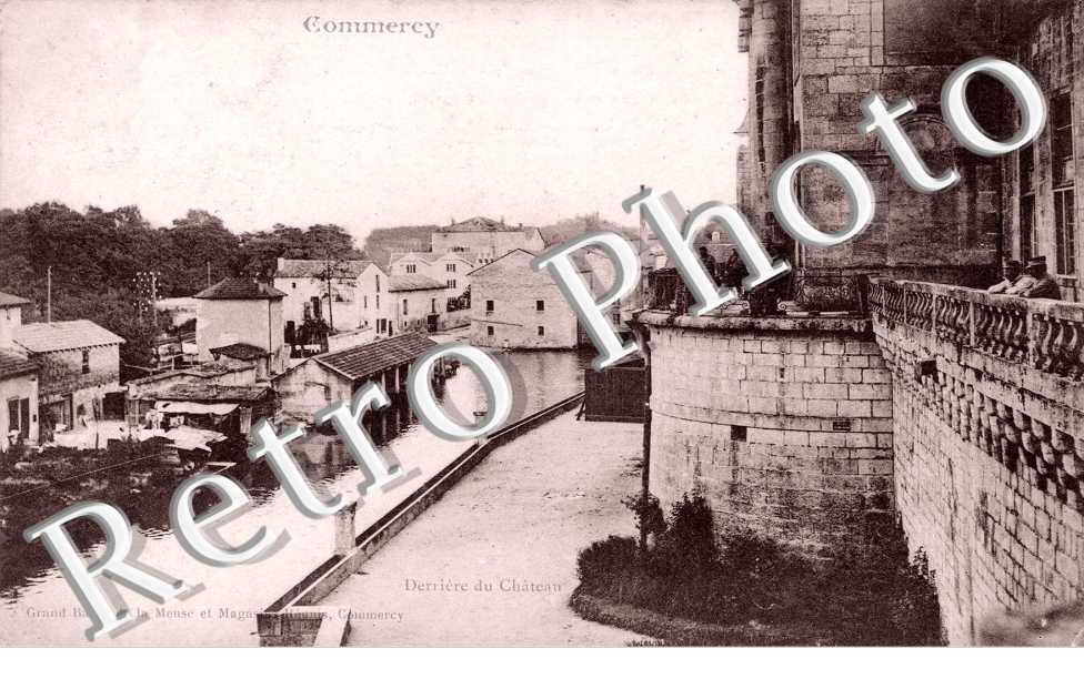 Derriere du Chateau