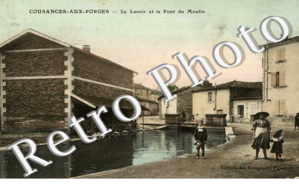 Le lavoir et le pont du moulin