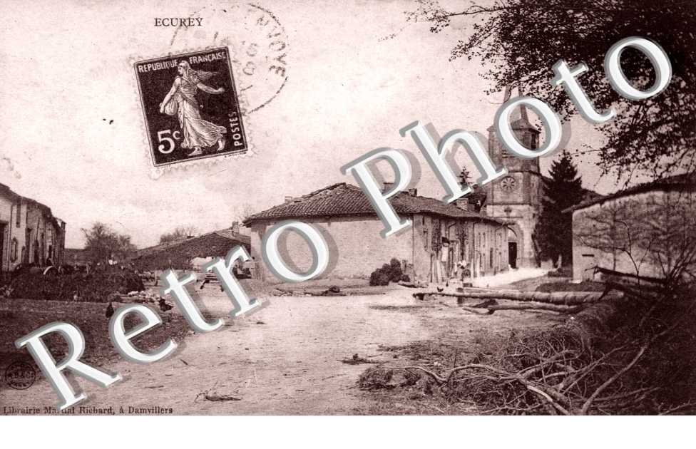 - (eglise)