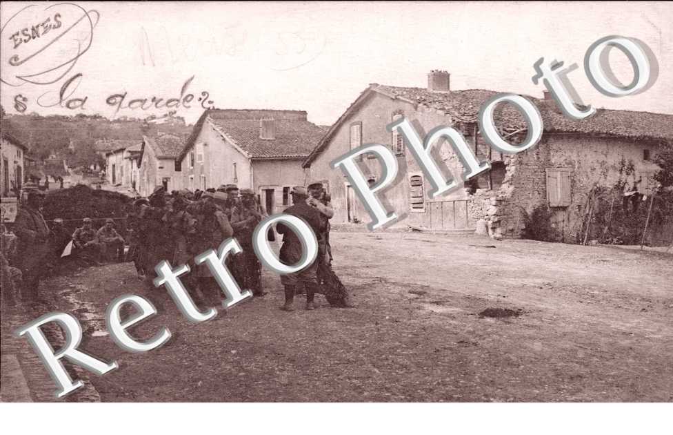 ( cafe de la Place et la Garde)
