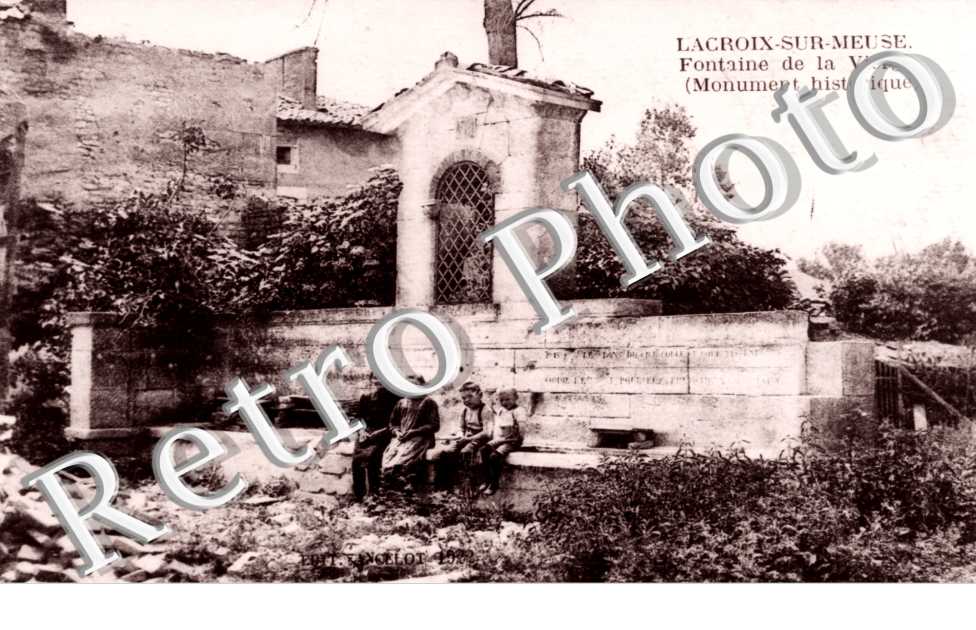 Fontaine de la vierge