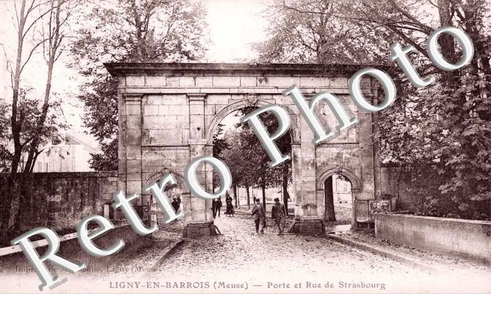 porte et rue de Strasbourg