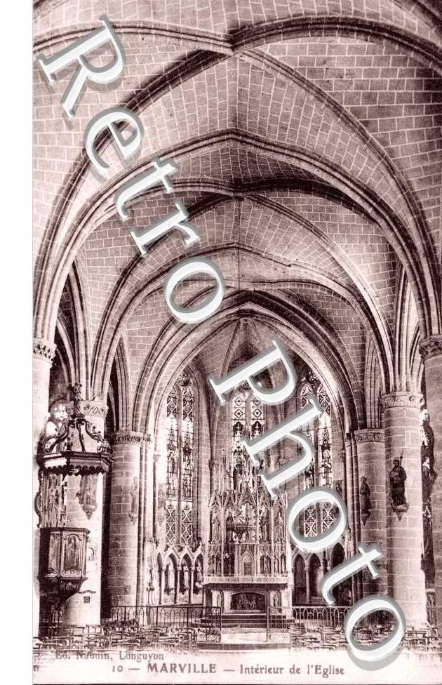 interieur de l'eglise