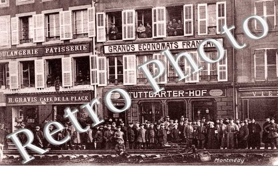 H. Gravis, cafe de la place - Stuttgarter Hof - Grands Economats francais (facades)