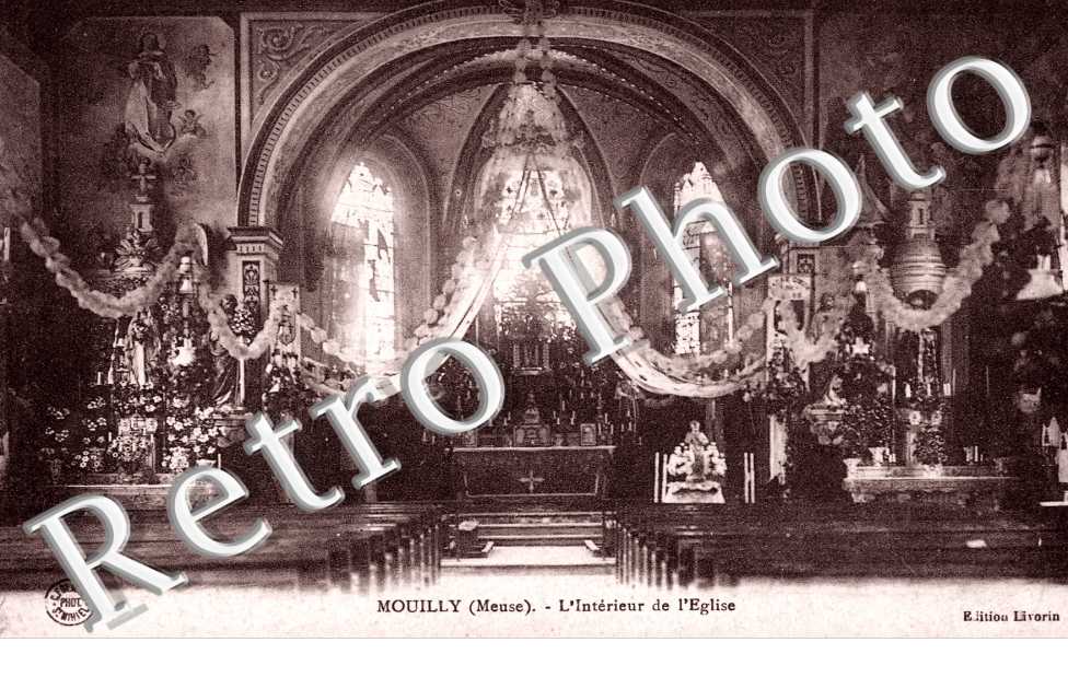 Interieur de l'eglise
