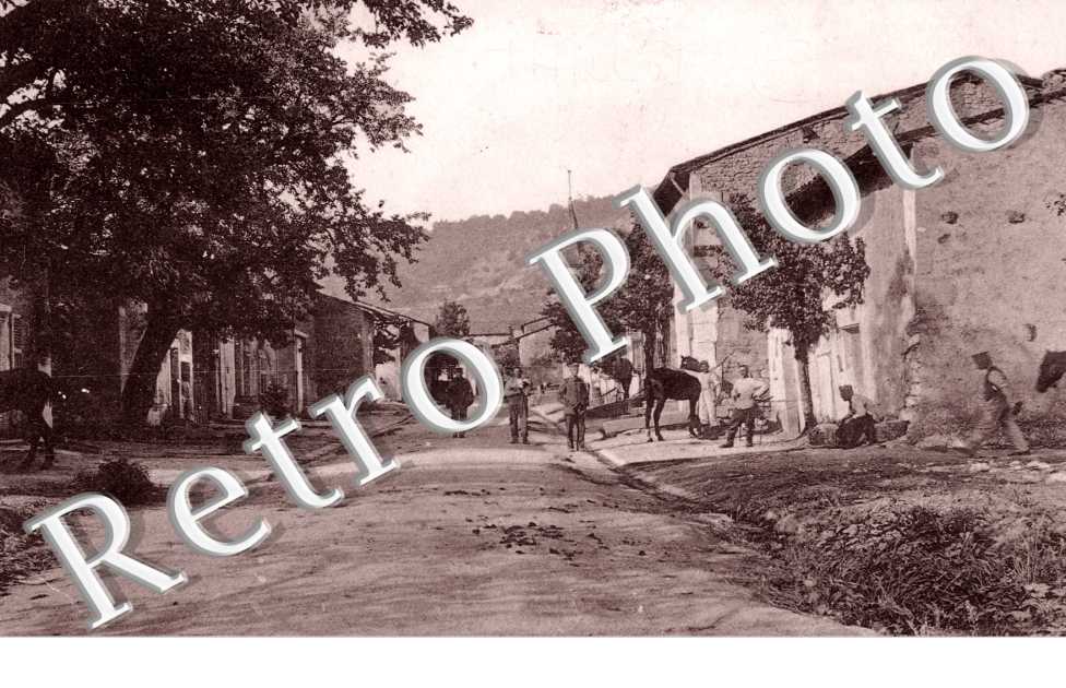 ( une rue )