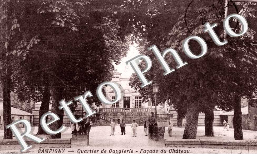 quartier de Cavalerie - Facade du Chateau