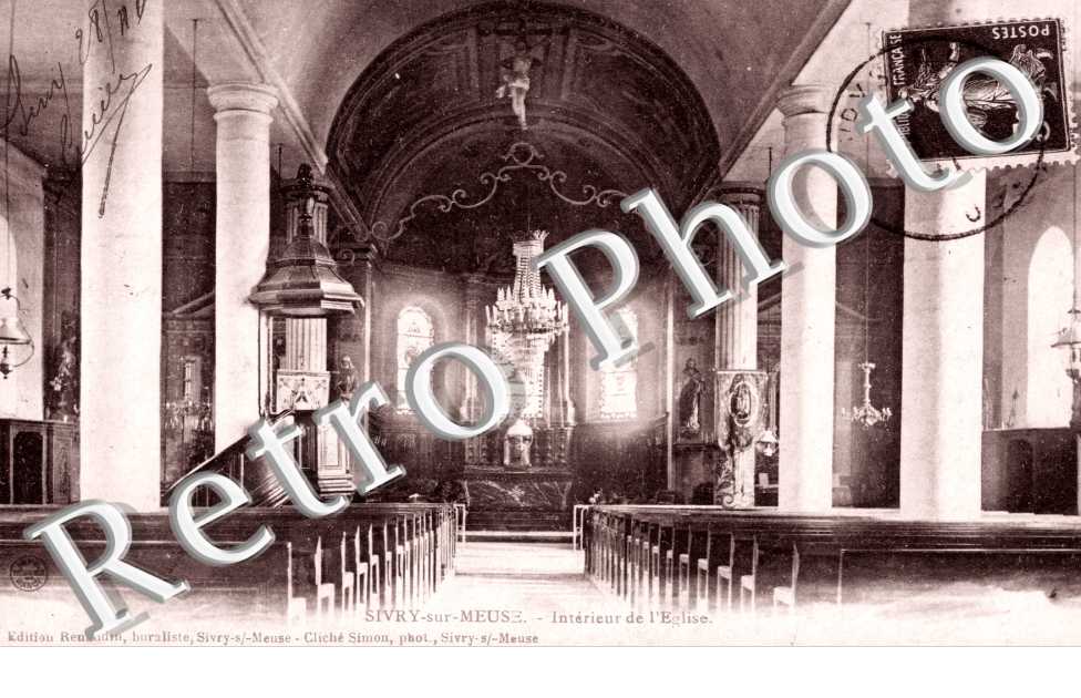 Interieur de l'Eglise
