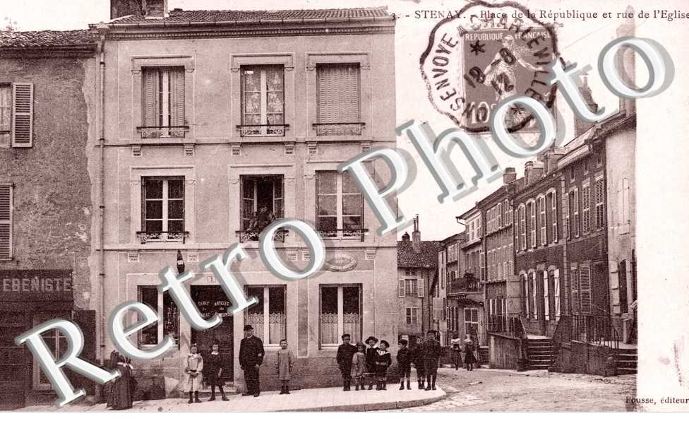 La Place de la Republique et Rue de l&#039;Eglise