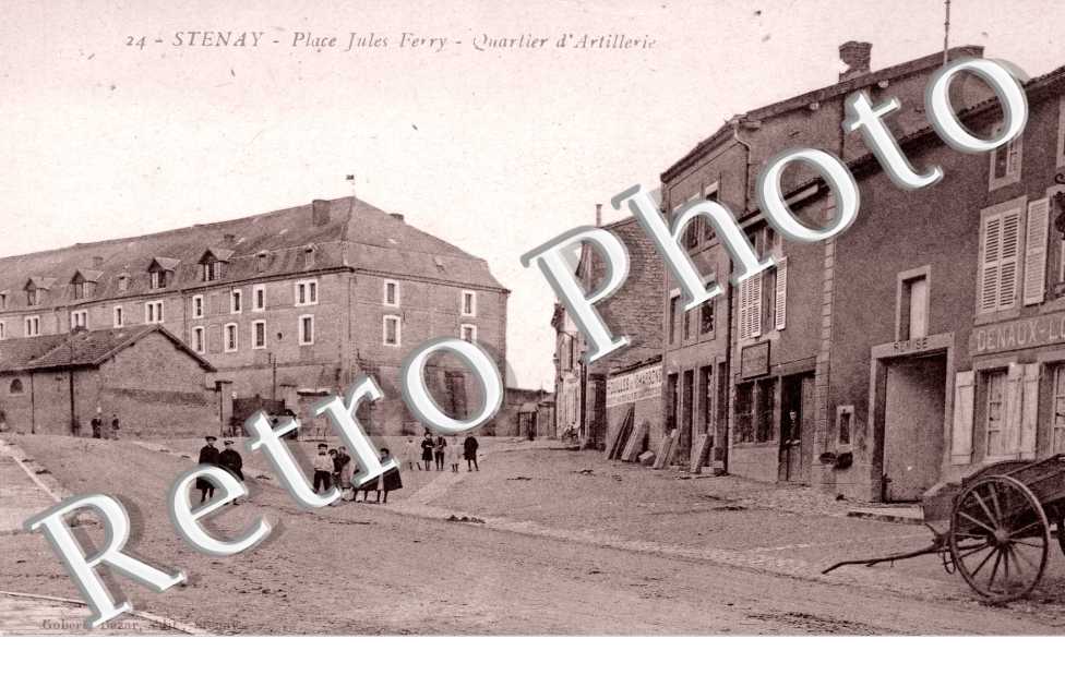 Place Jules Ferry, Quartier d&#039;Artillerie