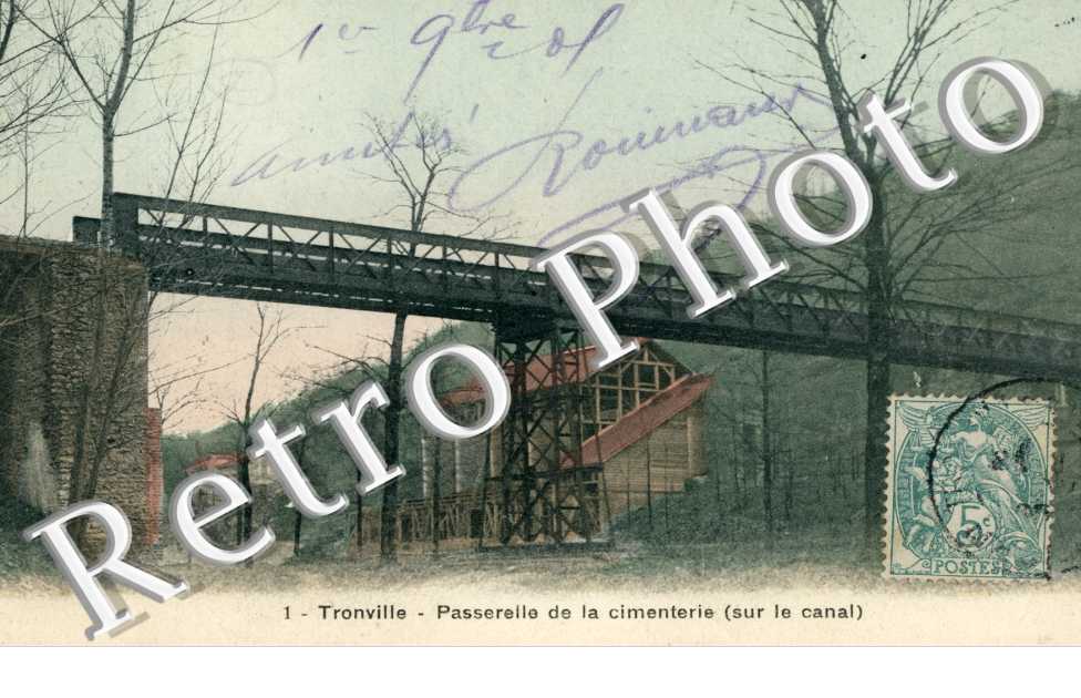 Passerelle de la Cimenterie sur le Canal