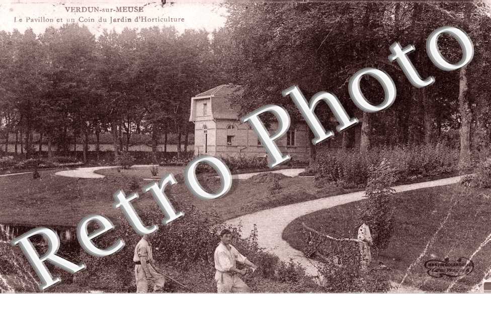 le pavillon et un coin du Jardin d'Horticulture