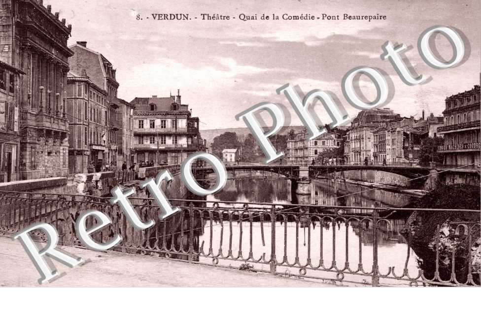 Quai de la Comedie, Theatre, Pont Beaurepaire