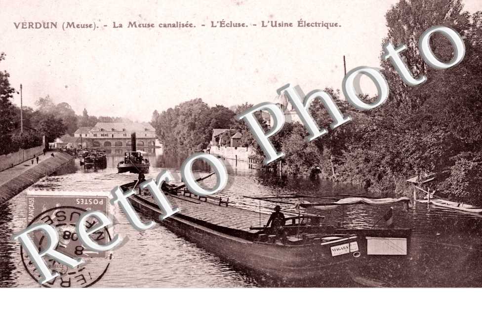 La Meuse canalisee l&#039;Ecluse l&#039;Usine Electrique