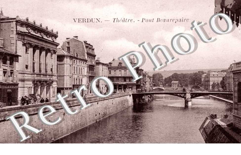 Theatre - Pont Beaurepaire