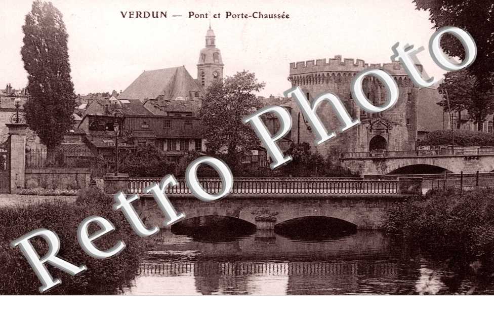 Pont et Porte Chaussee