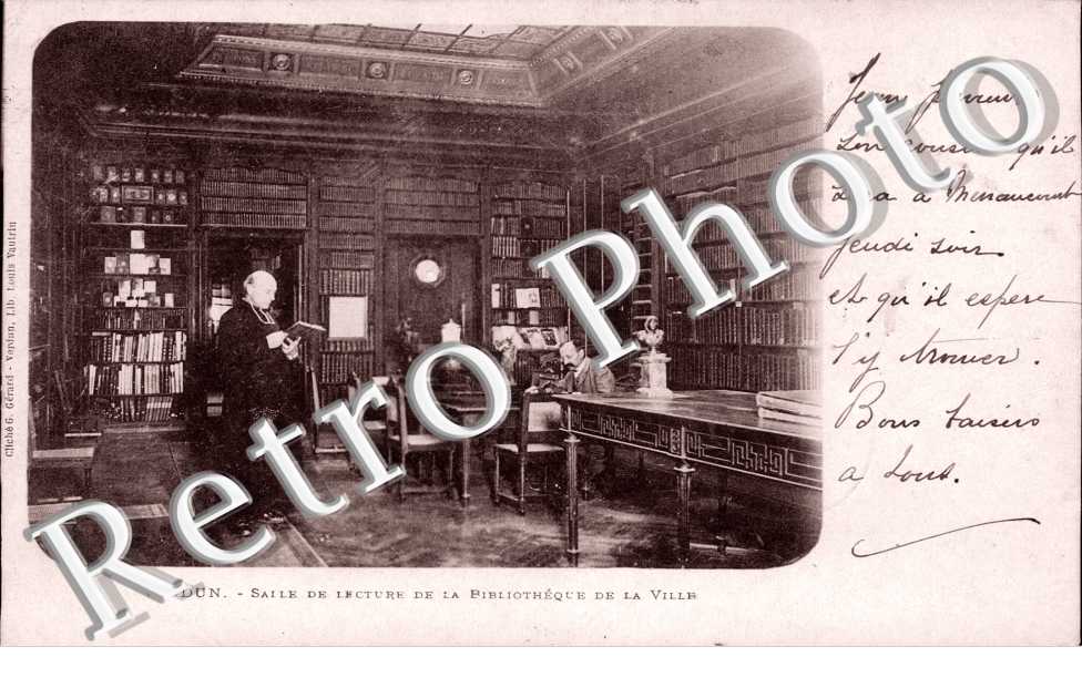 Salle de lecture de la Bibliotheque de la Ville