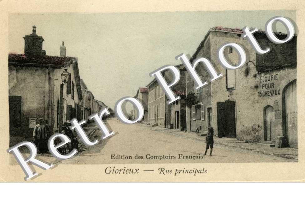 Glorieux, Rue principale