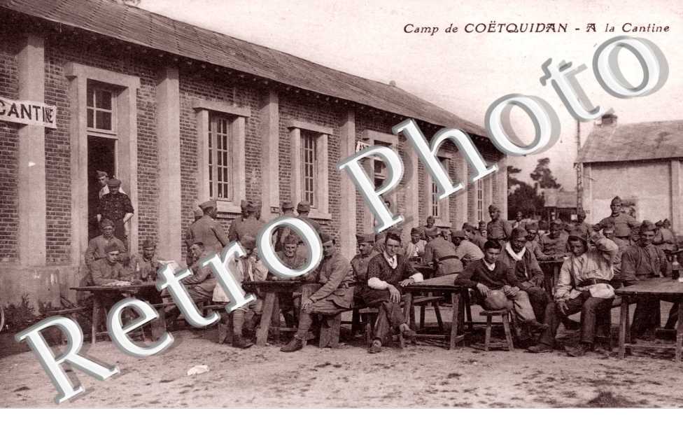 Camp de Coëtquidan, A la Cantine