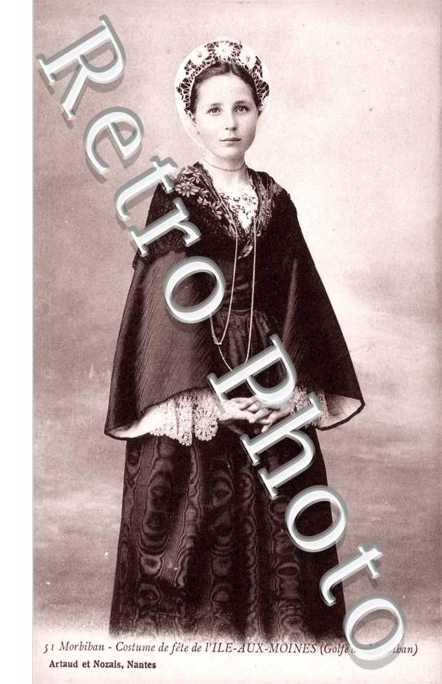 Morbiban, costume de fete, folklore