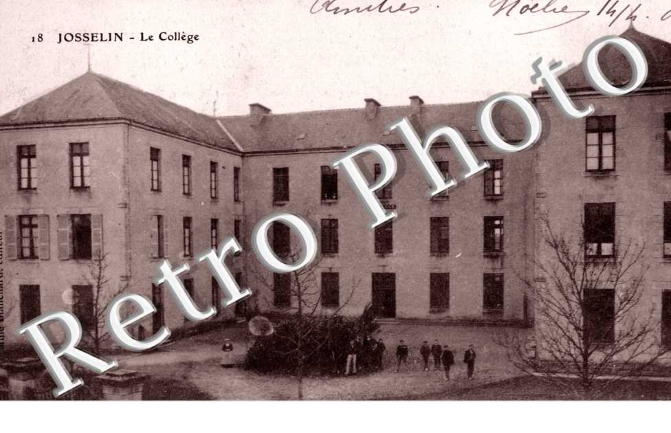le College