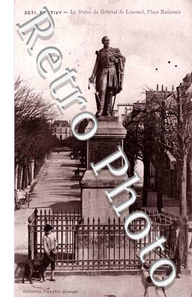 la Statue du General de Lourmel Place Nationale