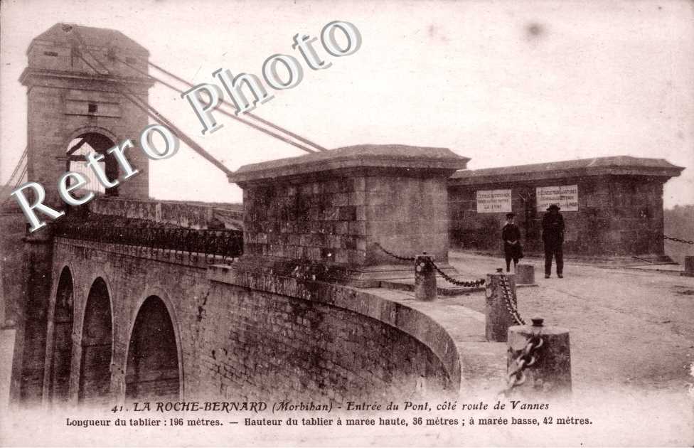 Entree du Pont, Cote Route de Vannes